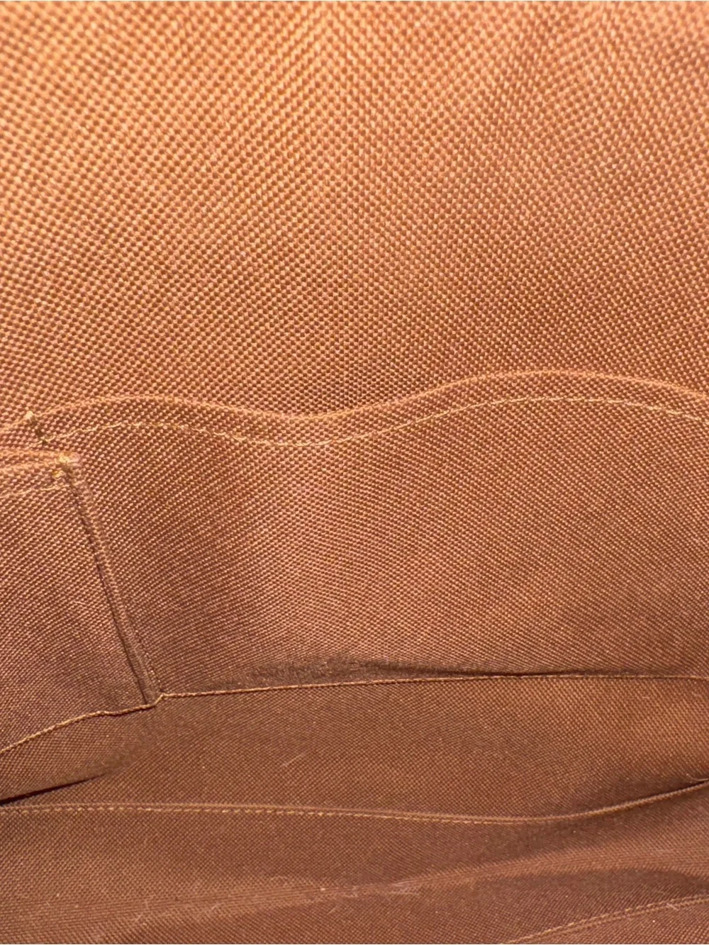 Louis Vuitton Monogram Canvas Messenger Bag in Brown